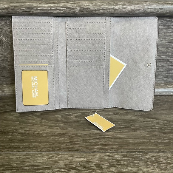 Michael Kors Trifold Wallet - Picture 7 of 15